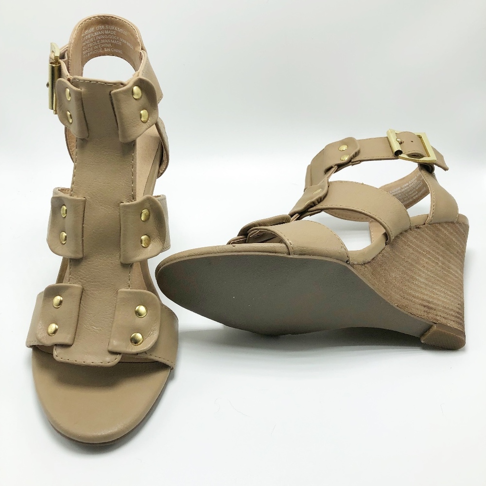 JustFab Tammie Wedge Gladiator T Strap (SH44) - Picture 6 of 6